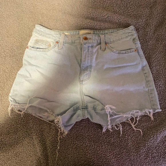 Universal Thread, 6/28R, Blue - Picture 1 of 2